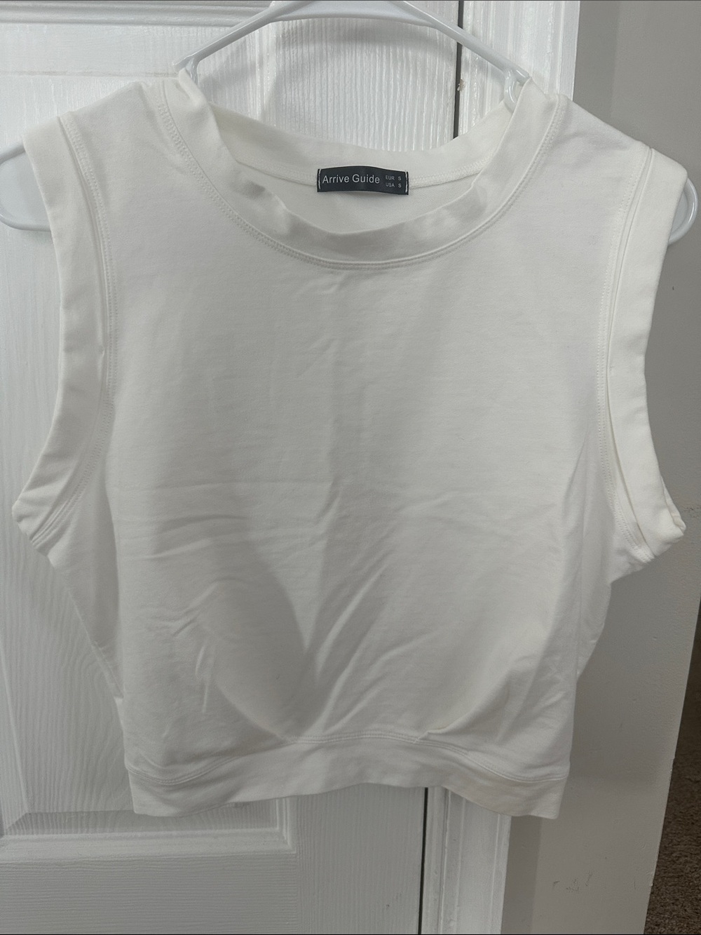 Women's White Sleeveless Crop Tank